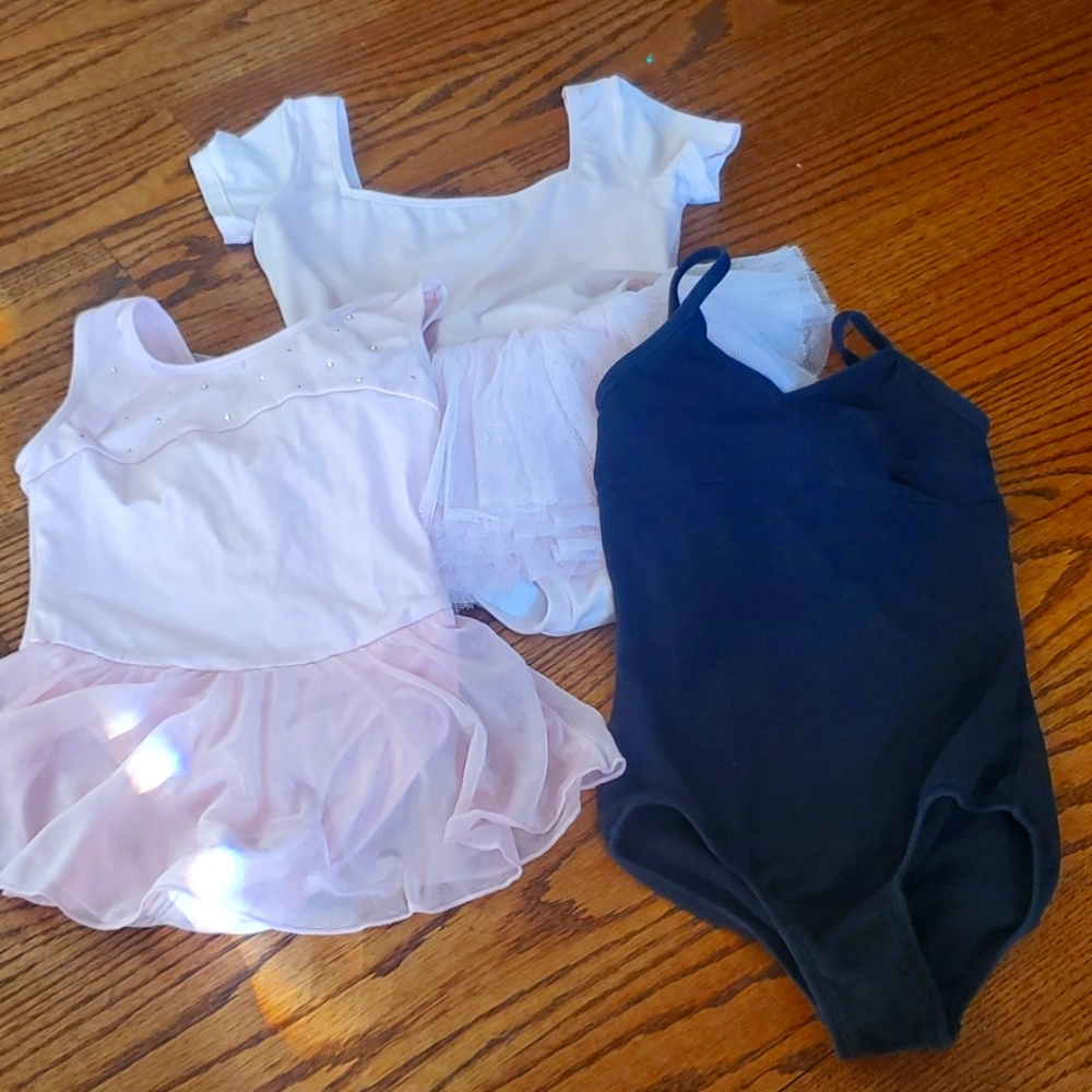 Dance leotards for child size 6